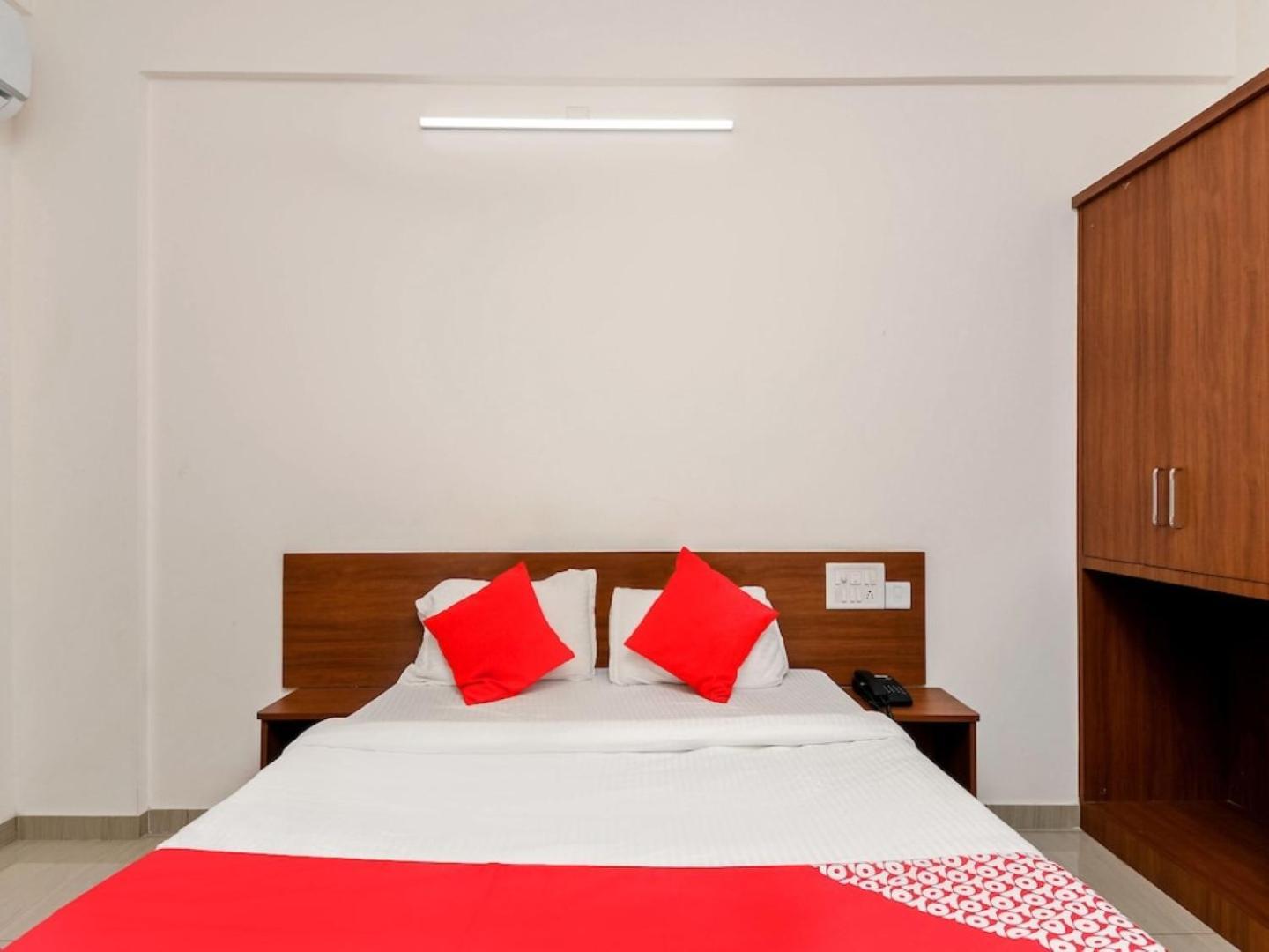 Hotel Samruddhi Lodging,Mangaluru Mulki Екстериор снимка