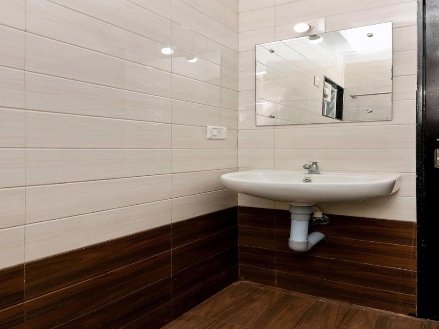 Hotel Samruddhi Lodging,Mangaluru Mulki Екстериор снимка